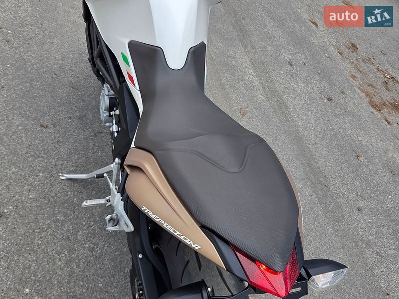 Мотоцикл Без обтекателей (Naked bike) Mv agusta Brutale 2013 в Киеве