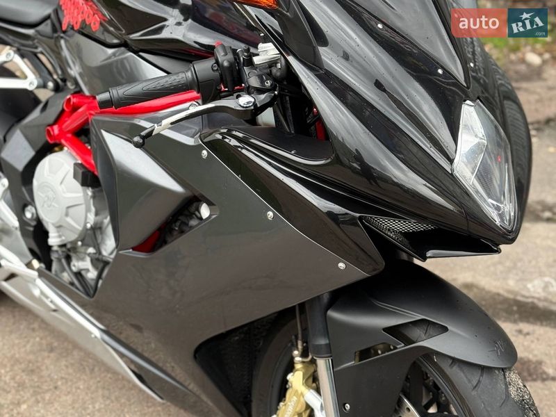 Спортбайк Mv agusta F3 2012 в Києві фото 8 Спортбайк Mv agusta F3 2012 в Києві