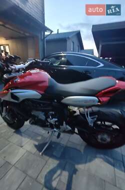 Мотоцикл Без обтекателей (Naked bike) Mv agusta Rivale 2016 в 
