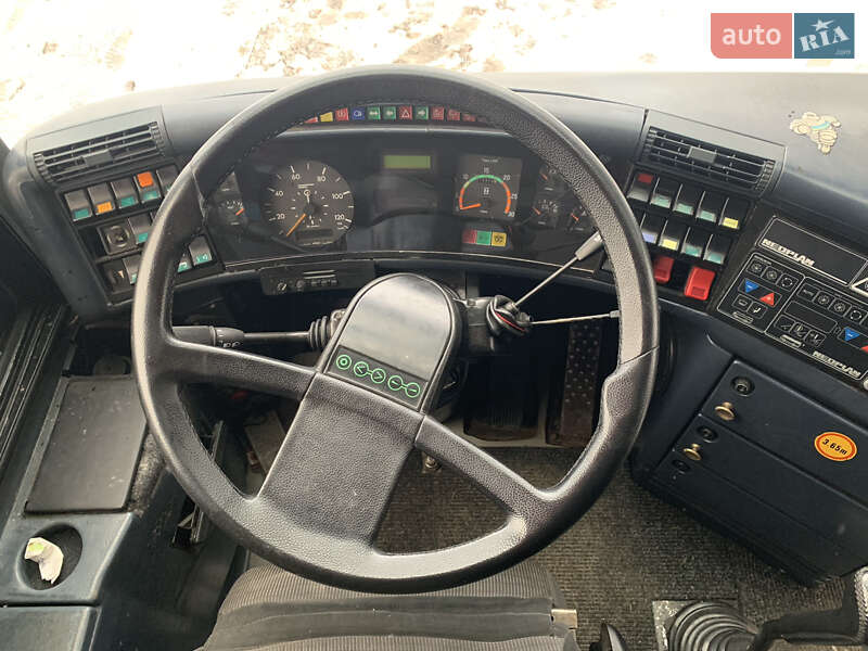 Туристичний / Міжміський автобус Neoplan 116 1994 в Володимирі фото 3 Туристичний / Міжміський автобус Neoplan 116 1994 в Володимирі