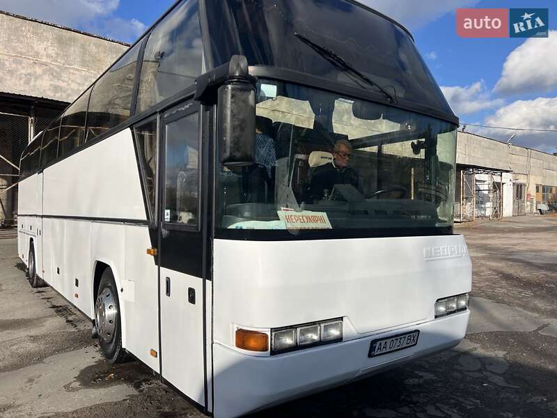 Туристический / Междугородний автобус Neoplan 116 1998 в Киеве фото Туристический / Междугородний автобус Neoplan 116 1998 в Киеве