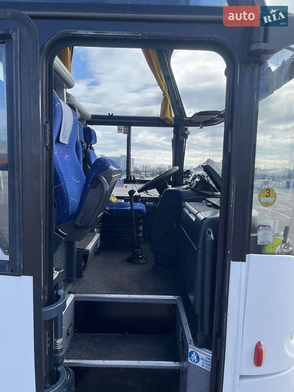 Туристичний / Міжміський автобус Neoplan N 1116 2003 в Львові