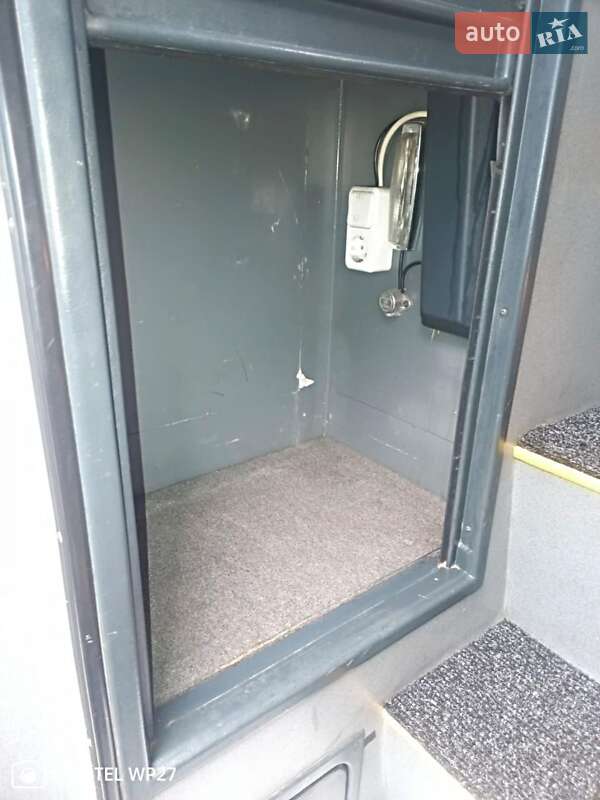 Туристичний / Міжміський автобус Neoplan N 1116 2007 в Чернівцях фото 23 Туристичний / Міжміський автобус Neoplan N 1116 2007 в Чернівцях