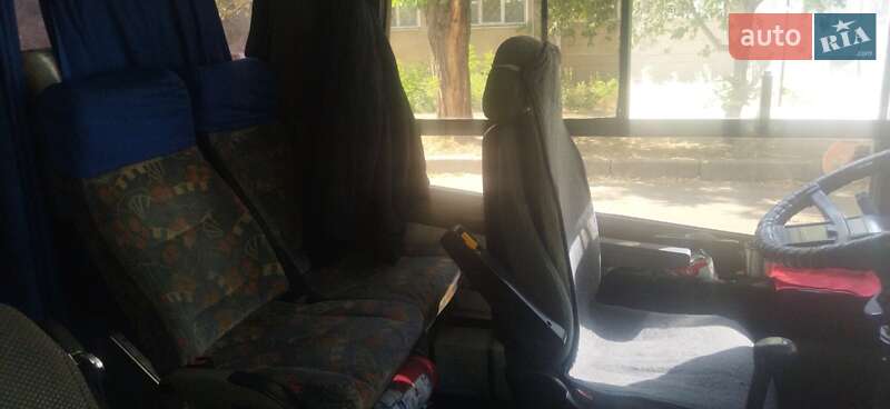 Туристический / Междугородний автобус Neoplan N 1122/3 2001 в Тернополе