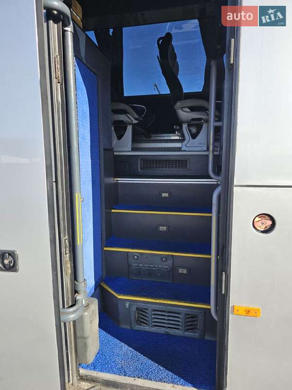 Туристичний / Міжміський автобус Neoplan N 116 2001 в Львові фото 9 Туристичний / Міжміський автобус Neoplan N 116 2001 в Львові