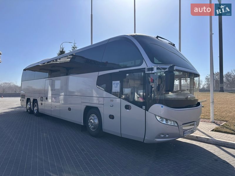 Neoplan N 1217 2012