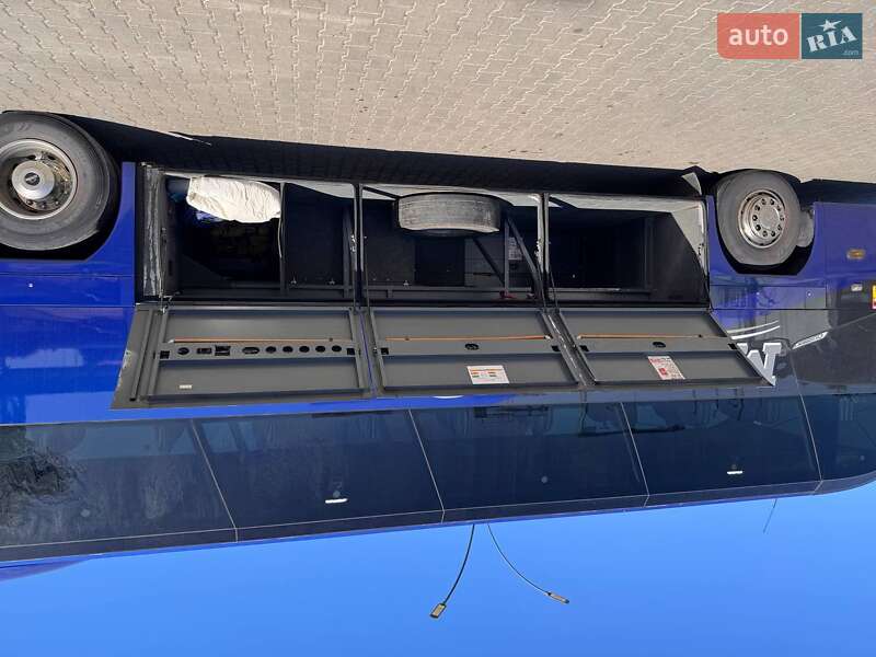 Туристичний / Міжміський автобус Neoplan N 1218 2011 в Снятині