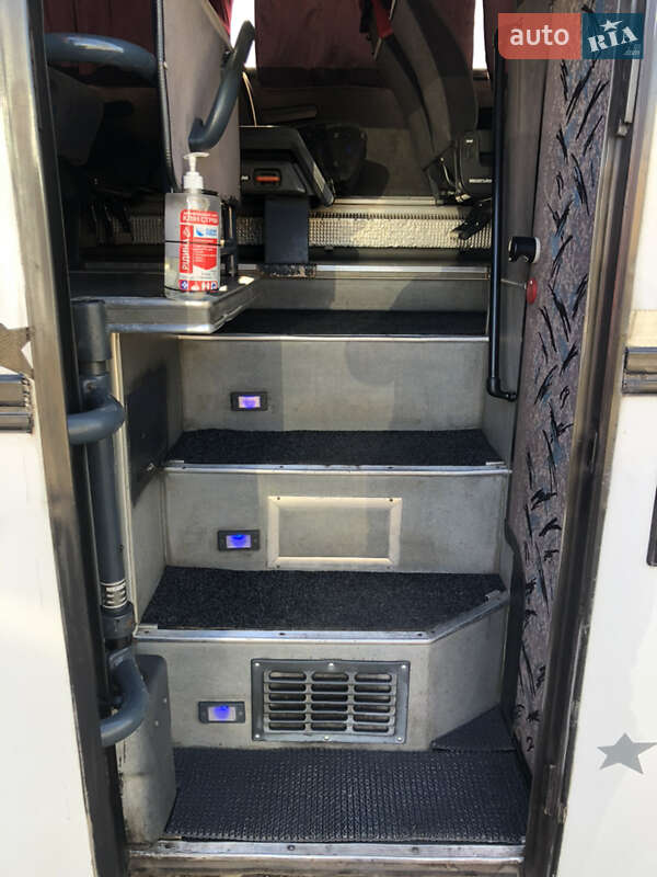 Туристический / Междугородний автобус Neoplan N 216 1989 в Одессе фото 14 Туристический / Междугородний автобус Neoplan N 216 1989 в Одессе