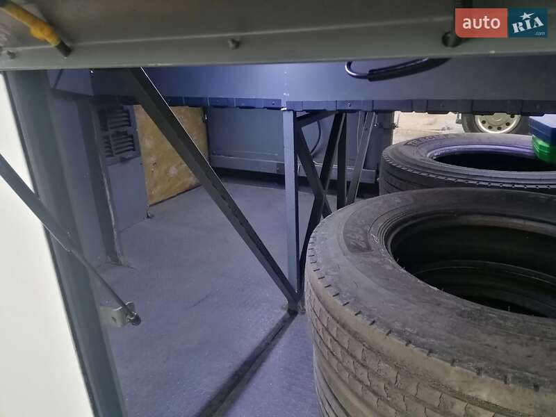 Туристический / Междугородний автобус Neoplan N 216 1996 в Розовке фото 12 Туристический / Междугородний автобус Neoplan N 216 1996 в Розовке