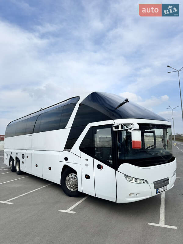 Туристичний / Міжміський автобус Neoplan N 5217 2011 в Чернівцях