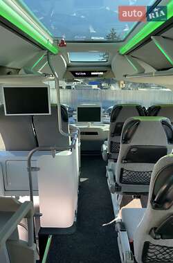 Туристический / Междугородний автобус Neoplan Skyliner 2019 в 