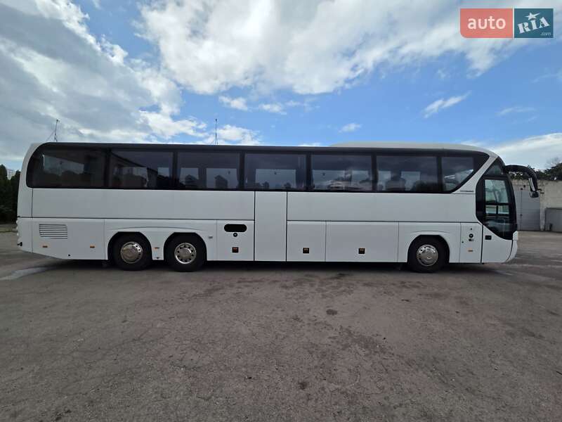 Туристический / Междугородний автобус Neoplan Tourliner 2012 в Киеве