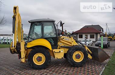 Экскаватор погрузчик New Holland LB 2008 в Ровно