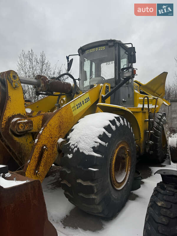 Фронтальні навантажувачі New Holland LB 2007 в Києві