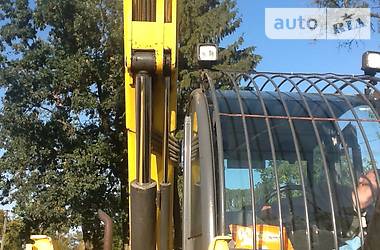 Телескопический погрузчик New Holland LM 2005 в 
