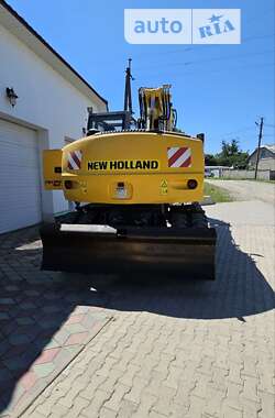 Колесный экскаватор New Holland MH 3.6 2009 в 