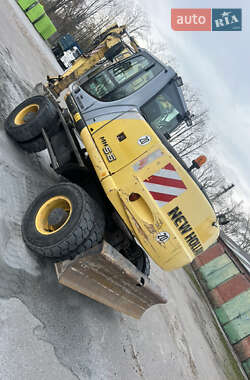 Колісний екскаватор New Holland MH 5.6 2008 в 