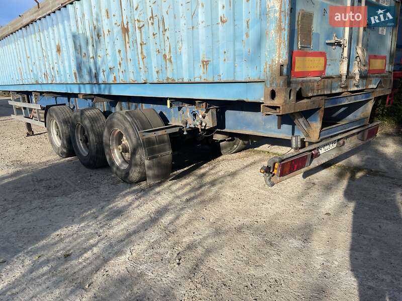 Контейнеровоз Nikolas B4237C 1991 в Біляївці