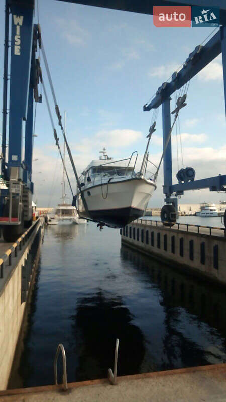 Моторная яхта Nimbus 320 2008 в Одессе