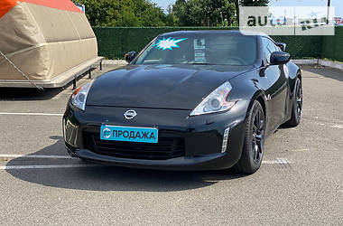 Купе Nissan 370Z 2015 в Києві