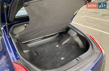 Купе Nissan 370Z 2015 в 