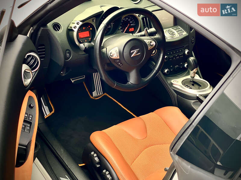 Купе Nissan 370Z 2015 в Киеве фото 20 Купе Nissan 370Z 2015 в Киеве