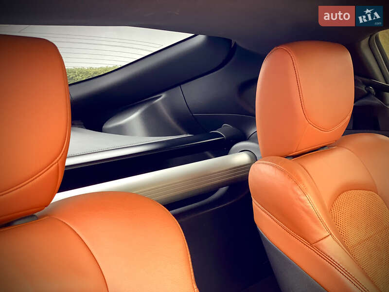 Купе Nissan 370Z 2015 в Киеве фото 36 Купе Nissan 370Z 2015 в Киеве