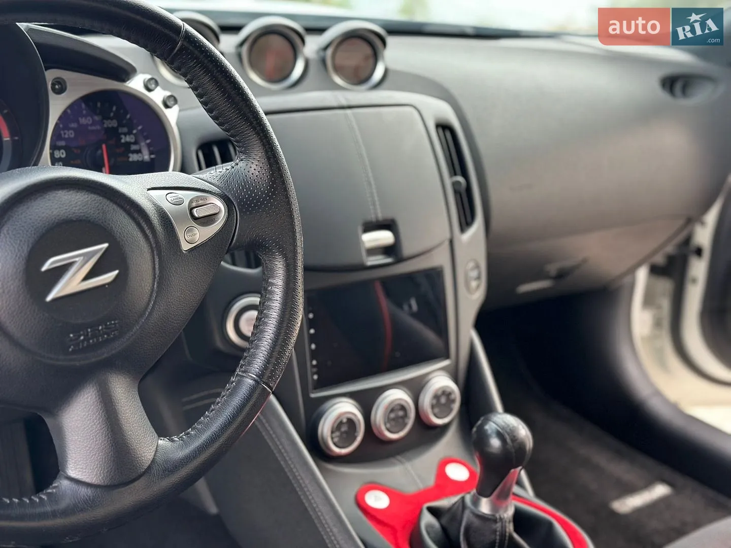 2017 Nissan 370Z - мініатюра 40