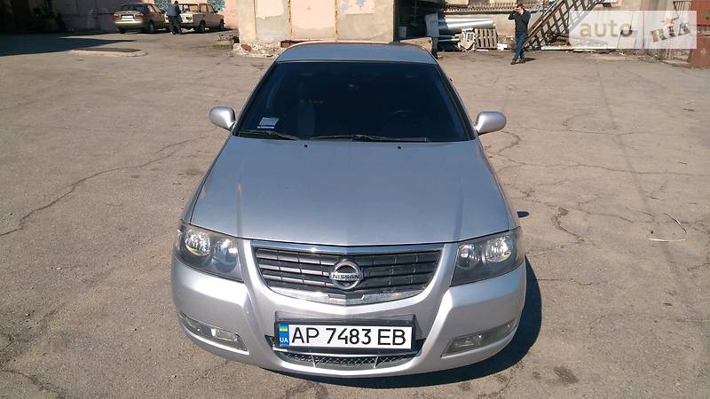 Седан Nissan Almera Classic 2011 в Запоріжжі