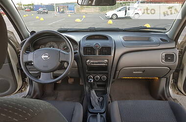 Седан Nissan Almera Classic 2008 в Киеве