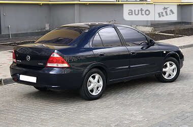 Седан Nissan Almera Classic 2011 в 