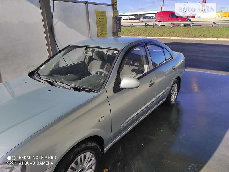 Седан Nissan Almera Classic 2008 в Києві
