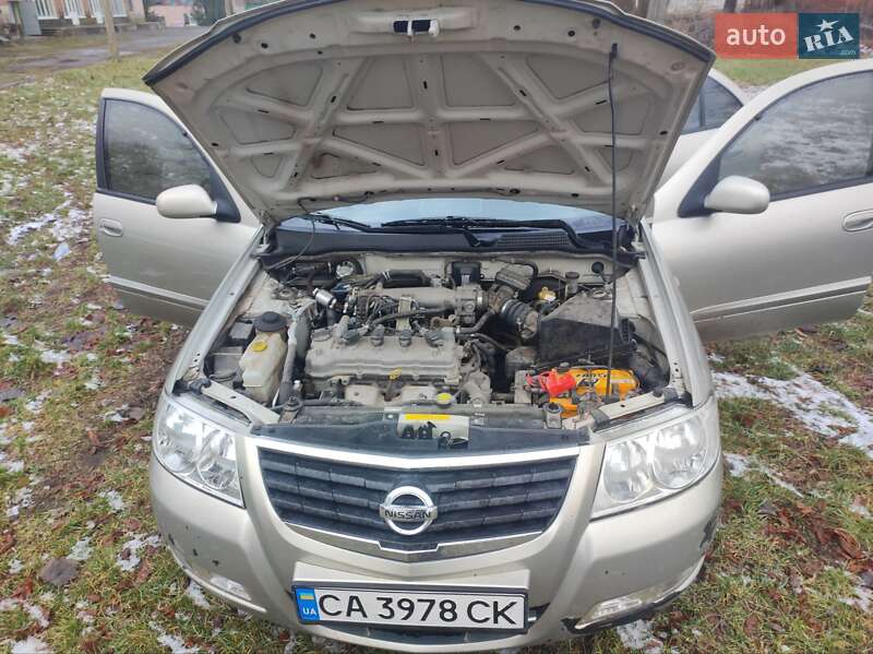 Седан Nissan Almera Classic 2007 в Городище