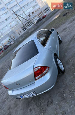 Седан Nissan Almera Classic 2006 в Черкассах