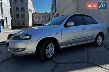 Седан Nissan Almera Classic 2010 в 