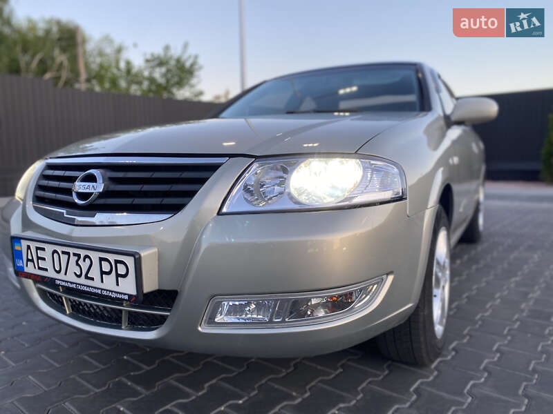 Седан Nissan Almera Classic 2006 в Дніпрі
