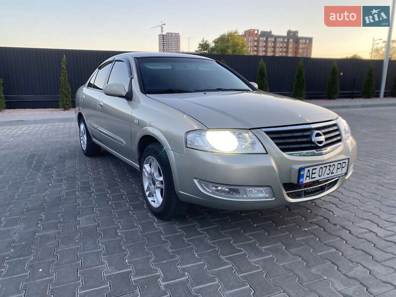 Седан Nissan Almera Classic 2006 в Дніпрі
