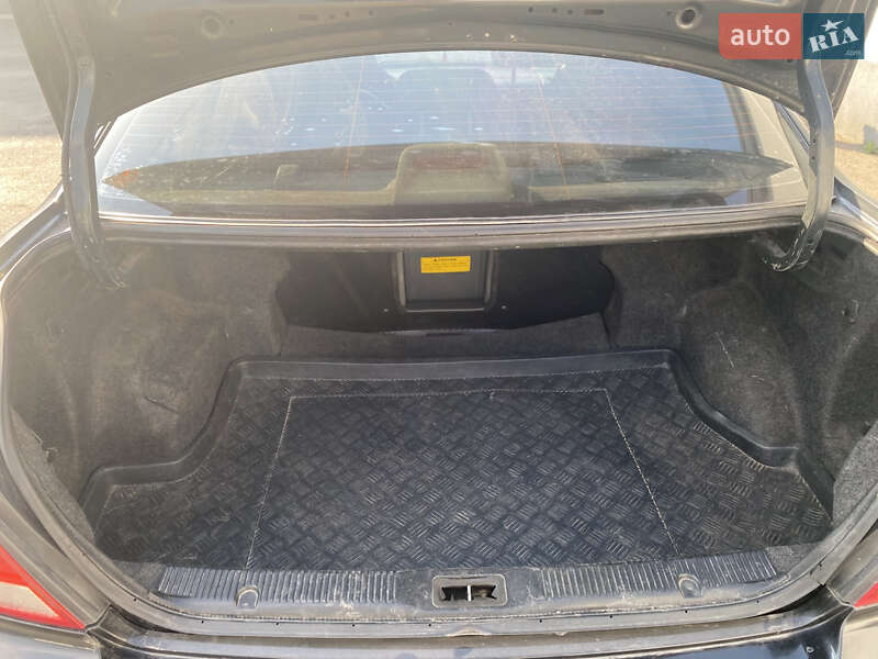 Седан Nissan Almera Classic 2007 в Борисполі