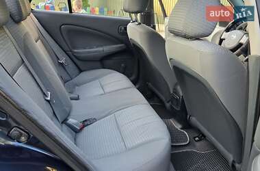 Седан Nissan Almera Classic 2007 в 