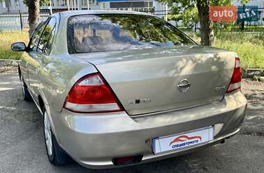 Седан Nissan Almera Classic 2007 в 