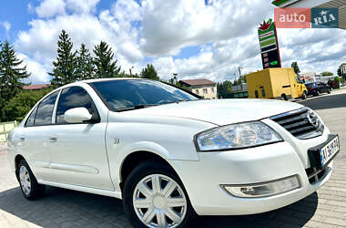 Седан Nissan Almera Classic 2012 в Белой Церкви