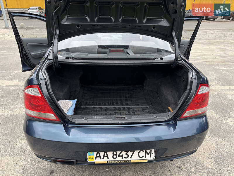 Седан Nissan Almera Classic 2007 в Києві