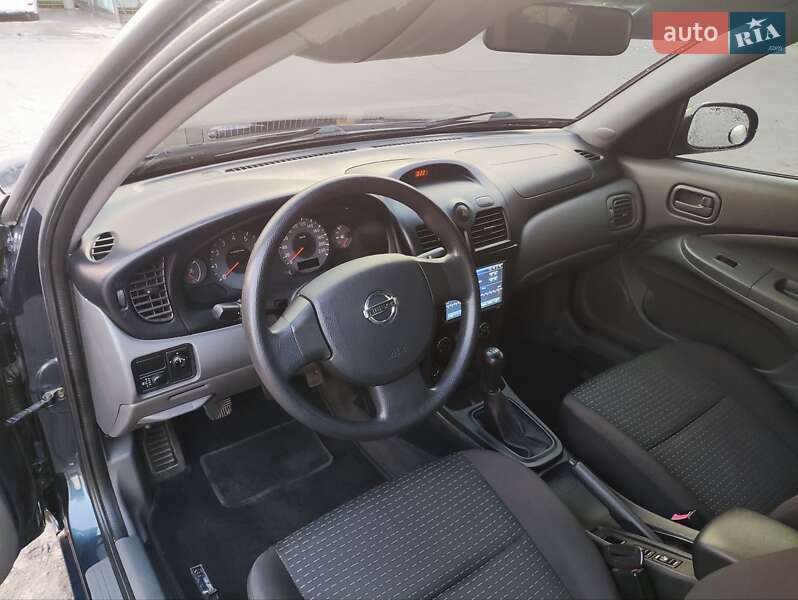 Седан Nissan Almera Classic 2008 в Запорожье