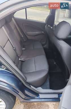 Седан Nissan Almera Classic 2008 в 