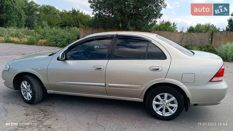 Седан Nissan Almera Classic 2008 в Золотоноше