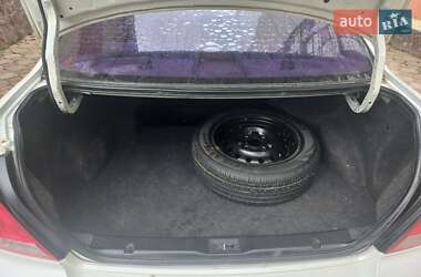 Седан Nissan Almera Classic 2006 в 
