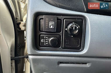 Седан Nissan Almera Classic 2006 в 