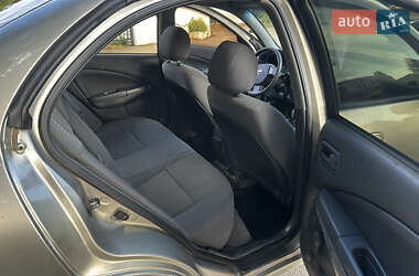 Седан Nissan Almera Classic 2006 в 
