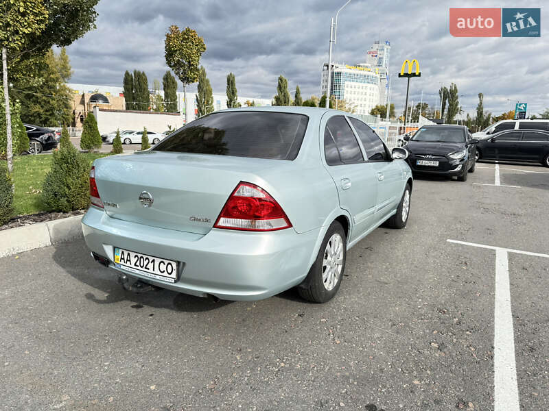 Седан Nissan Almera Classic 2007 в Киеве