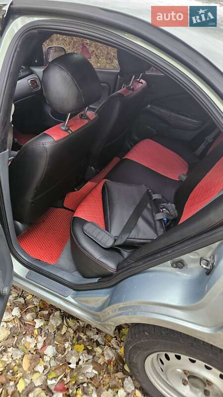 Седан Nissan Almera Classic 2007 в Києві фото 6 Седан Nissan Almera Classic 2007 в Києві